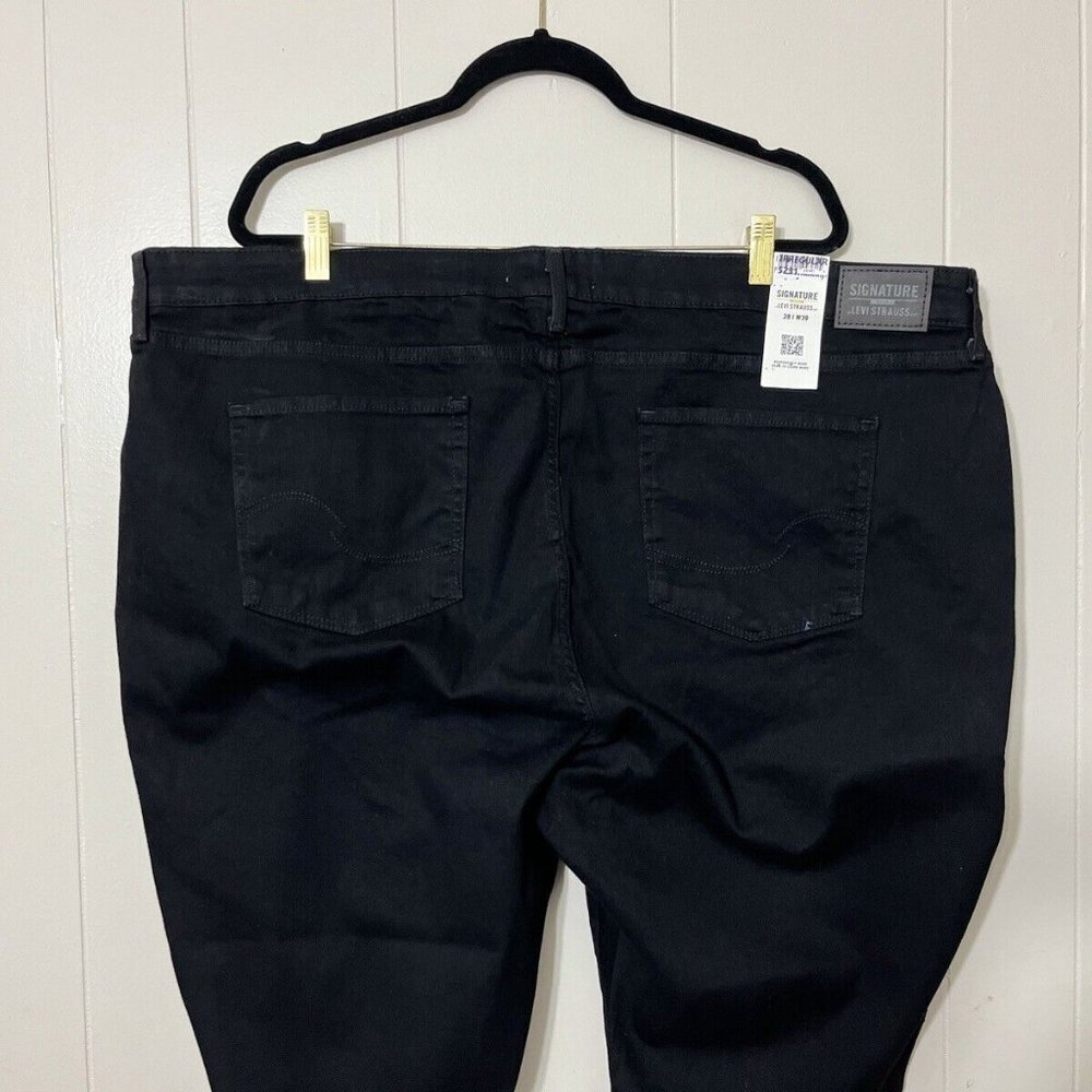 Signature by Levi Strauss Women's Mid Rise Straight Black Jeans Size 28M NWT - Picture 6 of 10